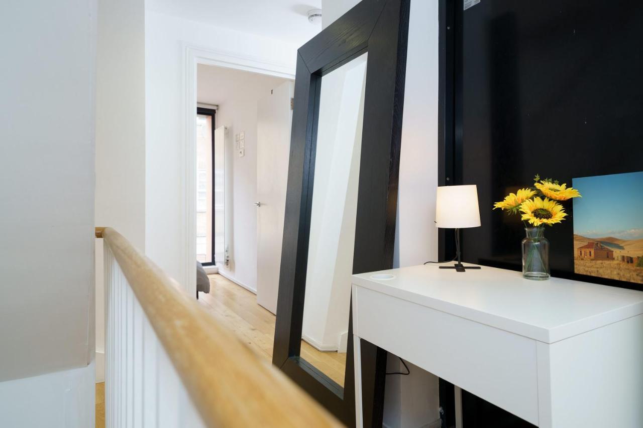 Pristine Rooms In Central Лондон Экстерьер фото