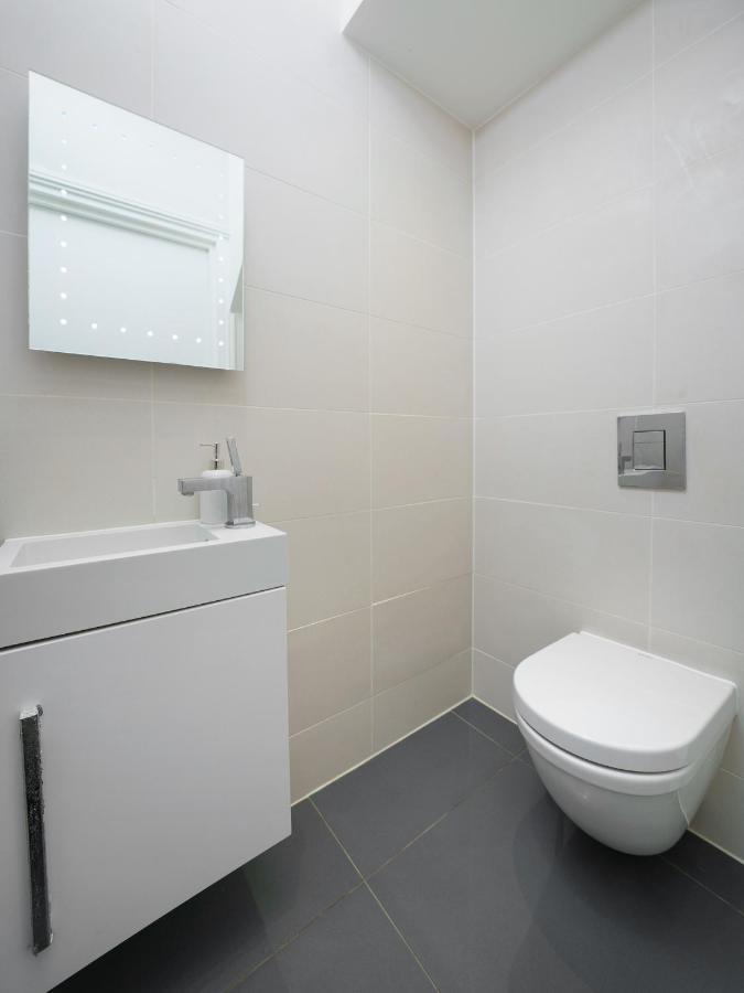 Pristine Rooms In Central Лондон Экстерьер фото